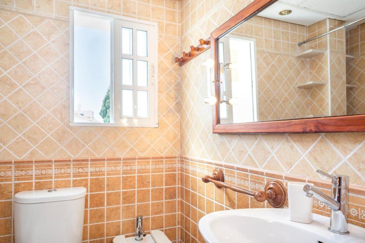 Alterhome Las Setas Sevilla Eksteriør bilde